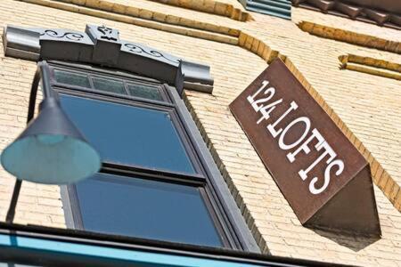 Hip Urban Loft-Small Town Charm-124 Lofts #2 West Dundee Luaran gambar