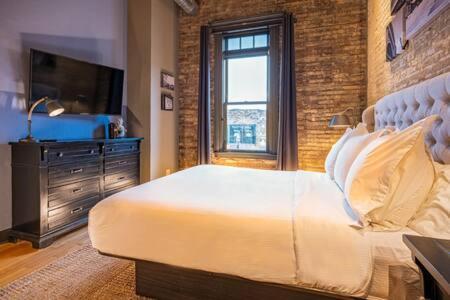 Hip Urban Loft-Small Town Charm-124 Lofts #2 West Dundee Luaran gambar